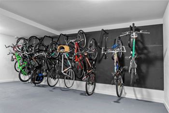 The broadmoor apartments in spokane, washington bike storage